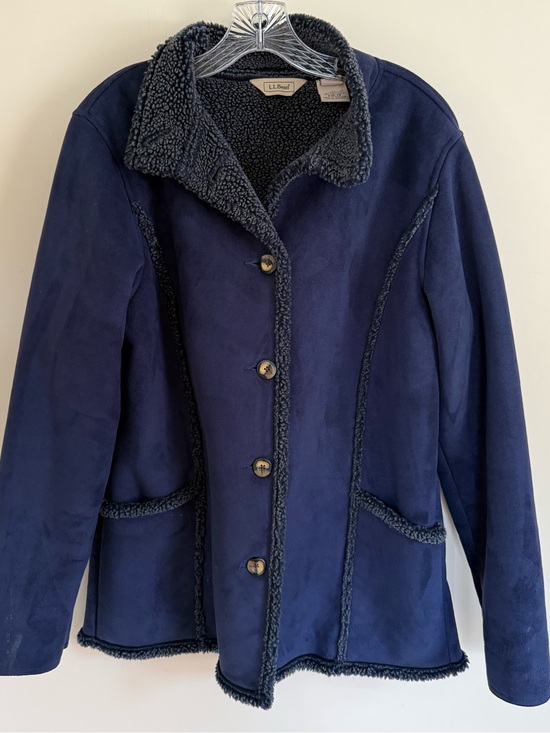 L.L. Bean Jackets & Blazers - LL Bean Navy Sherpa Coat Sz Medium